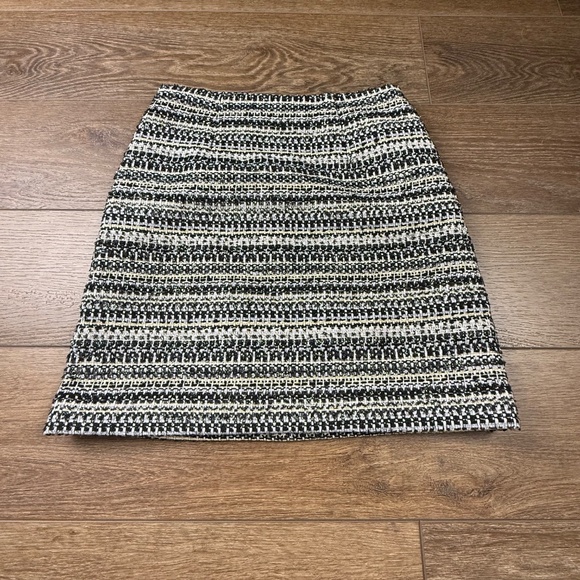 Loft Women's Tweed Metallic Textured Mini Skirt, Size 0, Lined, Holiday, Dressy - Picture 9 of 9